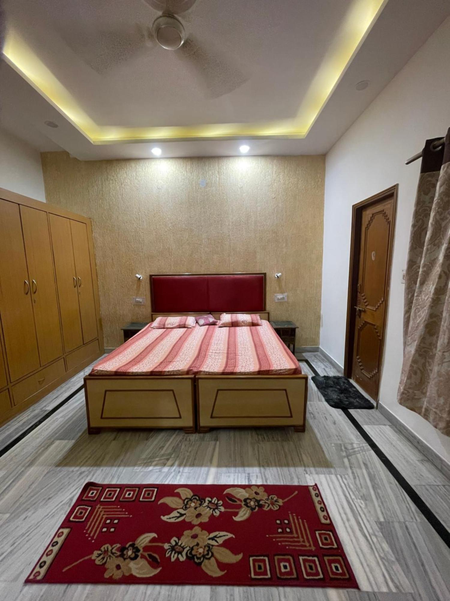N Homestay Agra Tājganj エクステリア 写真
