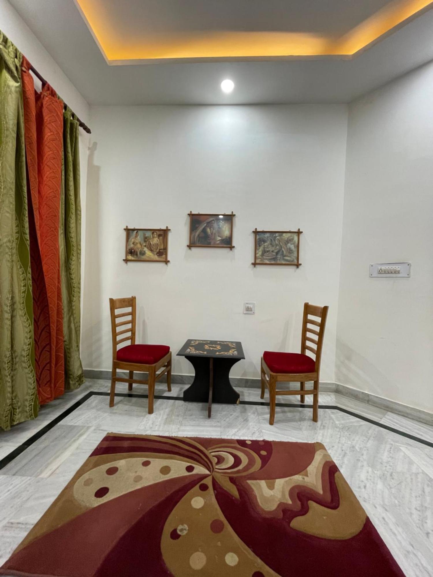N Homestay Agra Tājganj エクステリア 写真